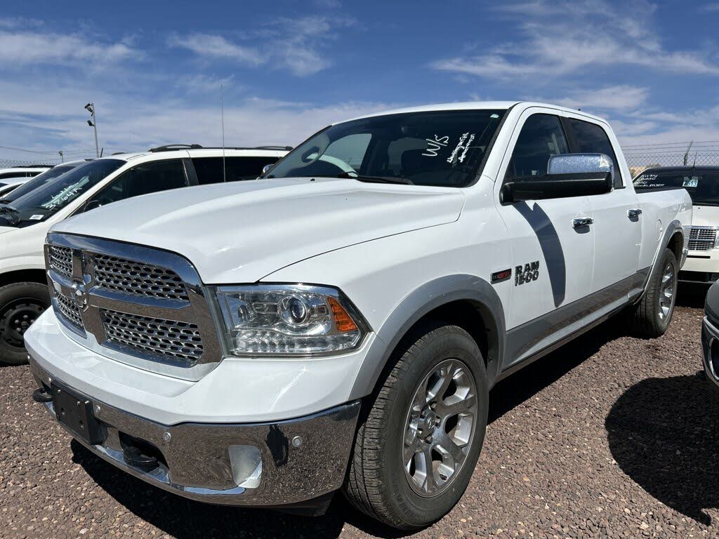 2015 RAM 1500 Laramie Crew Cab 4WD