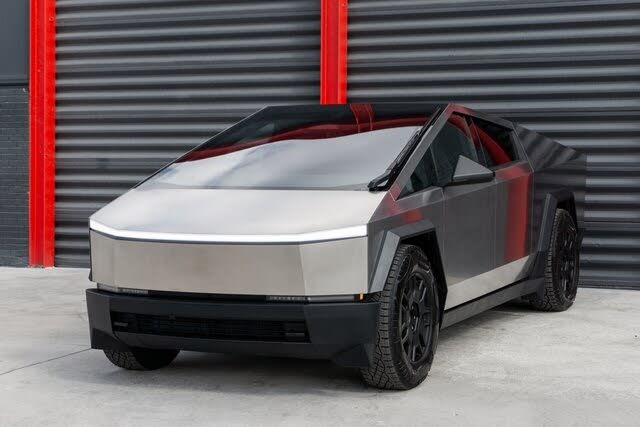2024 Tesla Cybertruck Cyberbeast