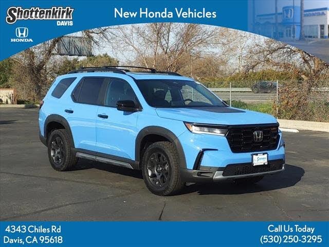 2025 Honda Pilot TrailSport AWD