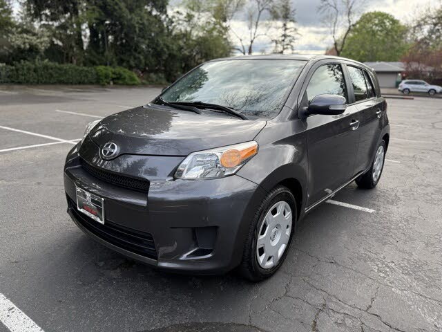 2010 Scion xD Base