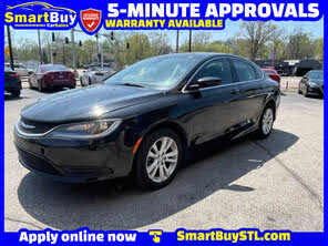 Chrysler 200 LX Sedan FWD