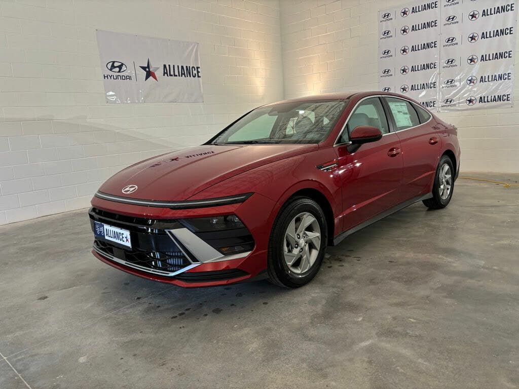 2025 Hyundai Sonata SE FWD