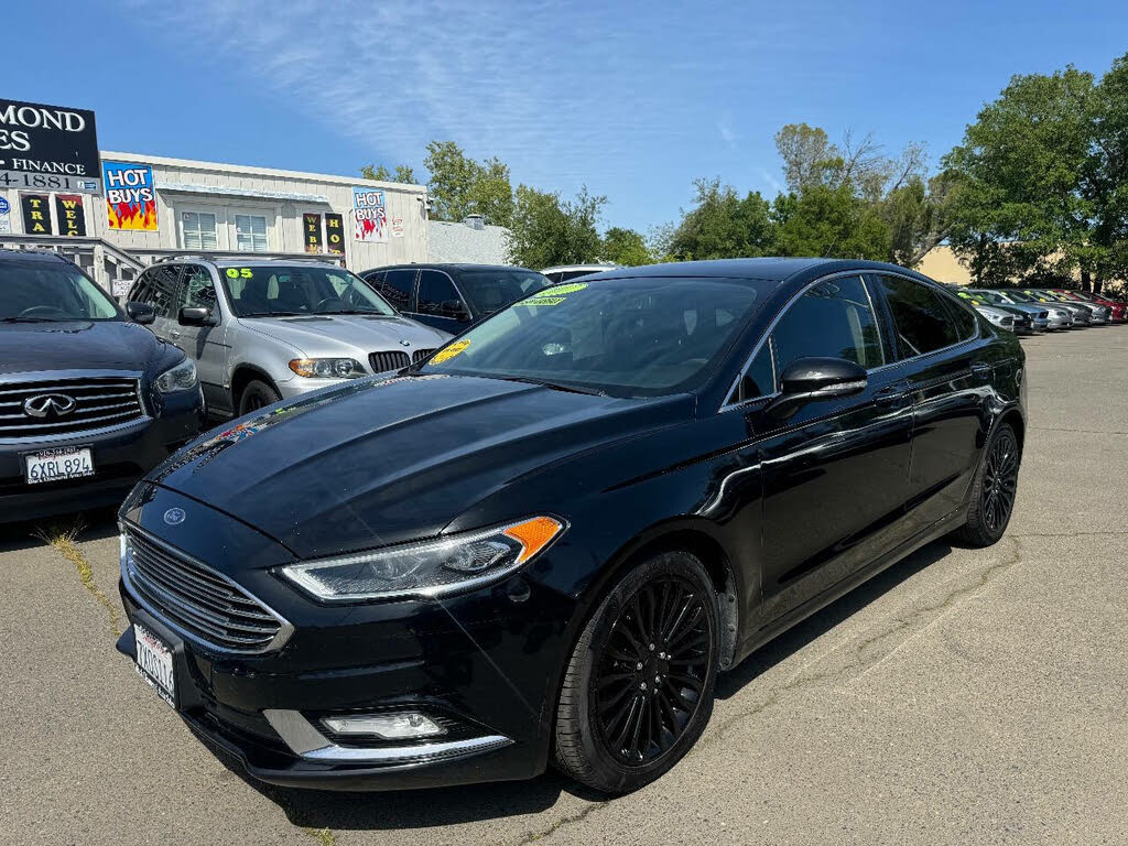 2017 Ford Fusion SE