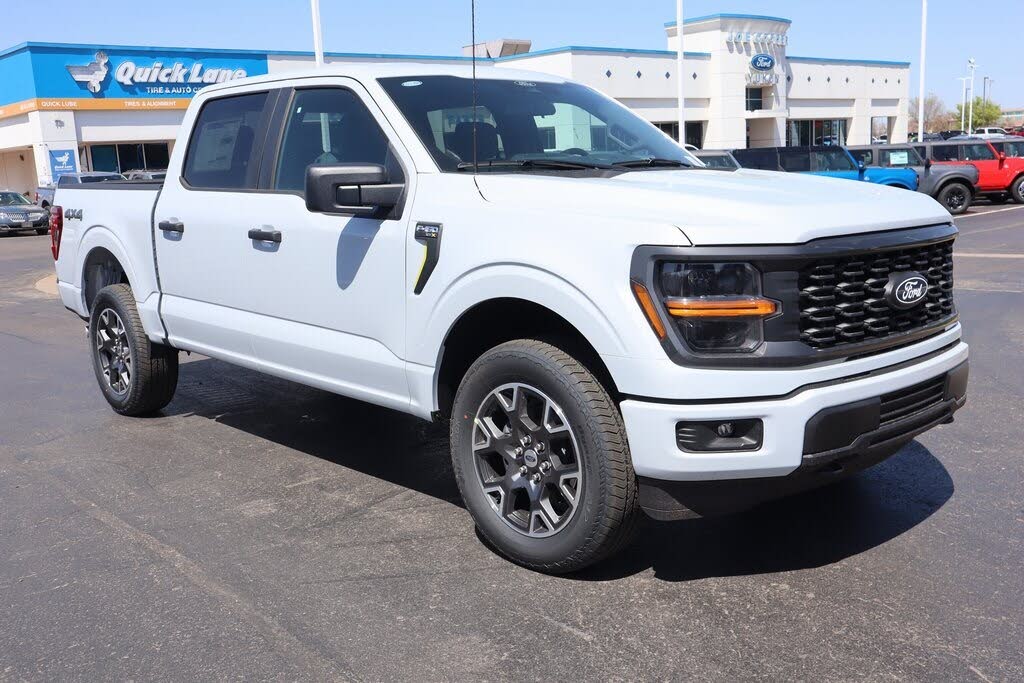 2025 Ford F-150 STX 4dr SuperCrew 4WD