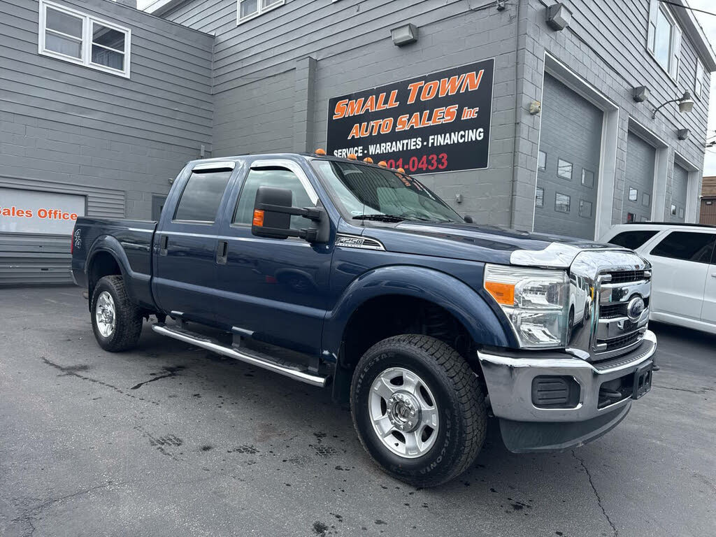 2016 Ford F-250 Super Duty XLT Crew Cab 4WD