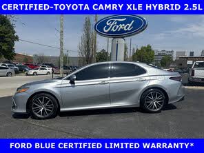 Toyota Camry Hybrid XLE FWD