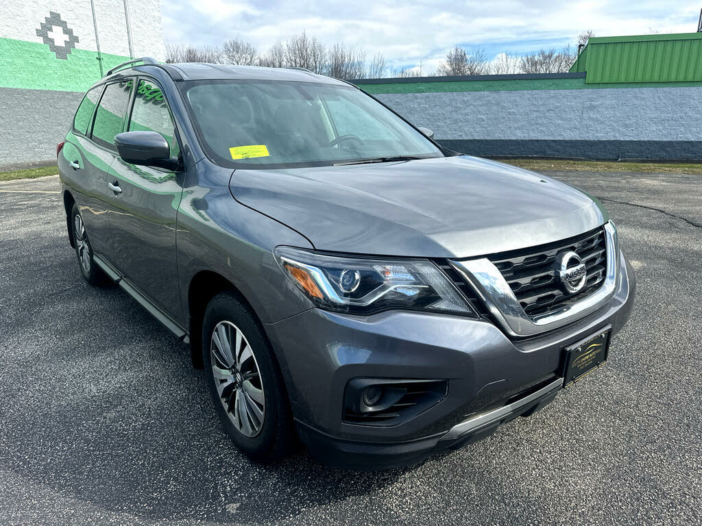 2020 Nissan Pathfinder S 4WD