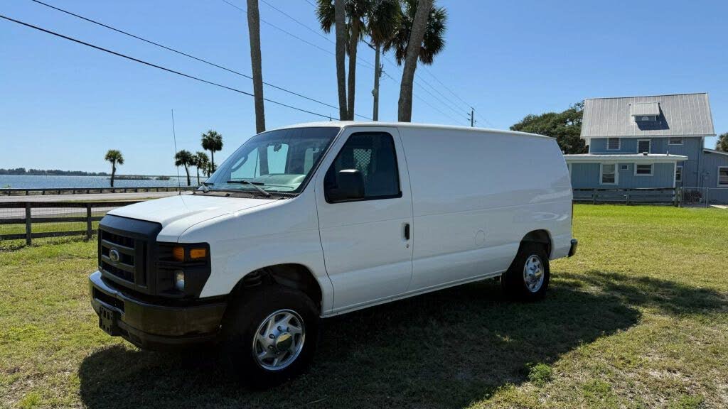 2013 Ford E-Series E-250 Cargo Van