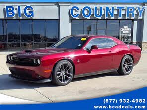 Dodge Challenger R/T Scat Pack RWD