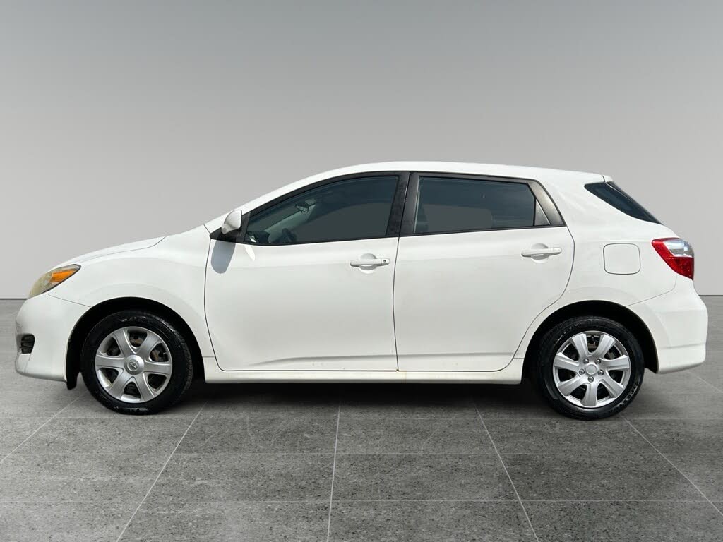 2010 Toyota Matrix Base