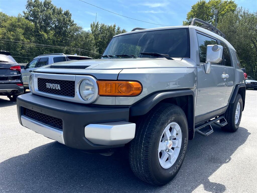 2011 Toyota FJ Cruiser 2WD