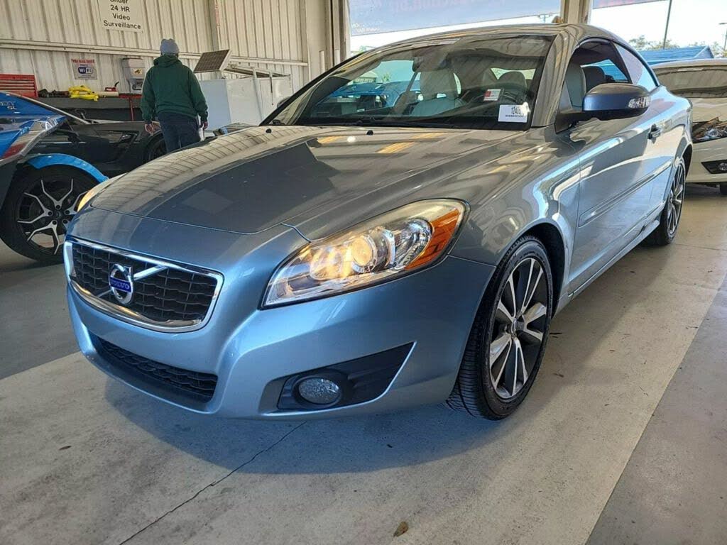 2012 Volvo C70 T5