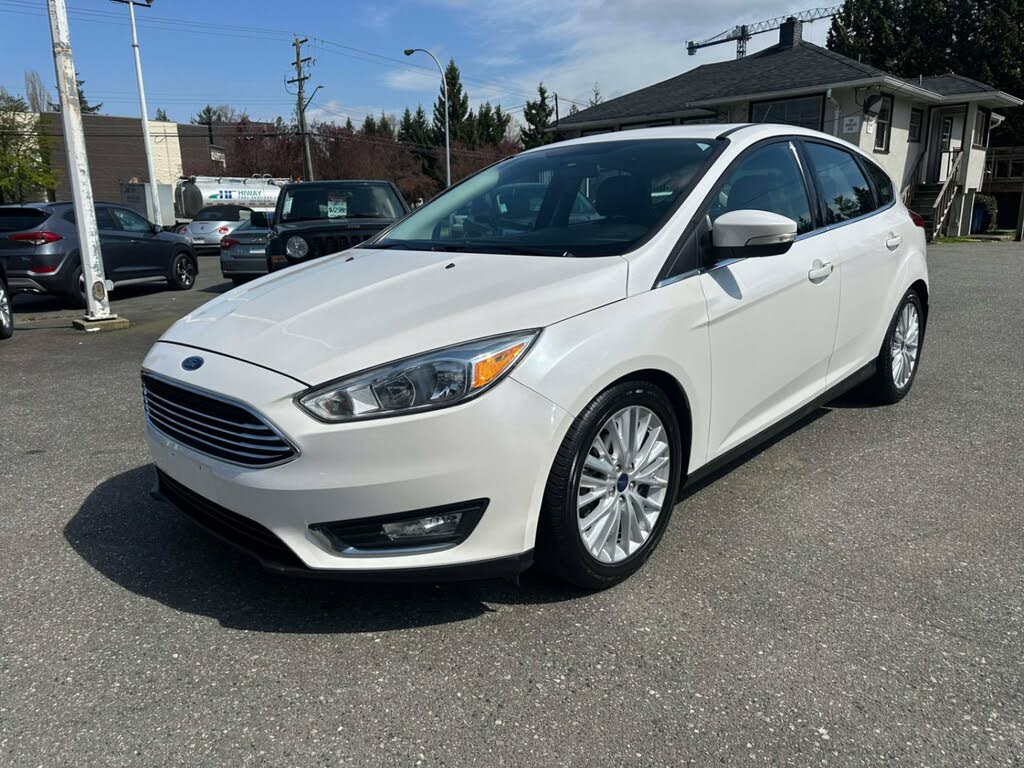 2016 Ford Focus Titanium Hatchback
