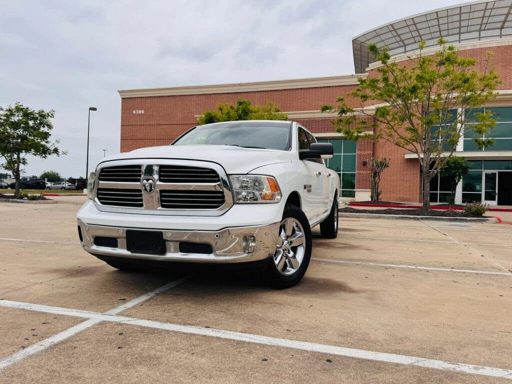 2017 RAM 1500 Laramie Crew Cab 4WD