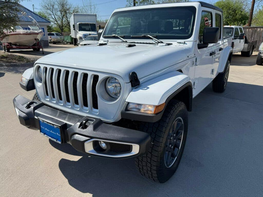 2023 Jeep Gladiator Overland