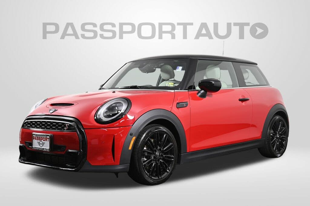 2023 MINI Cooper S 2-Door Hatchback FWD