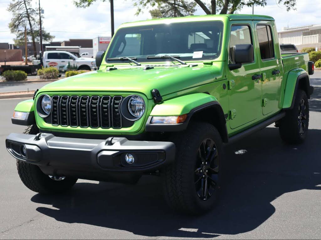2025 Jeep Gladiator Sport Crew Cab 4WD