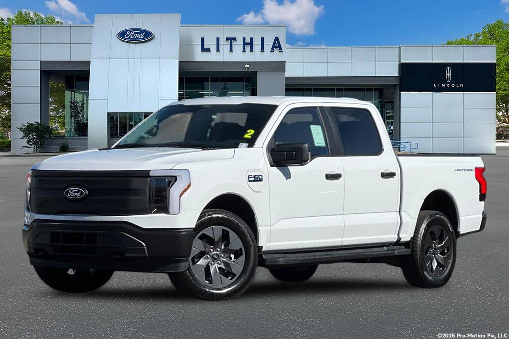 2024 Ford F-150 Lightning Pro SuperCrew AWD