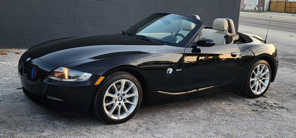 2006 BMW Z4 3.0i Roadster RWD