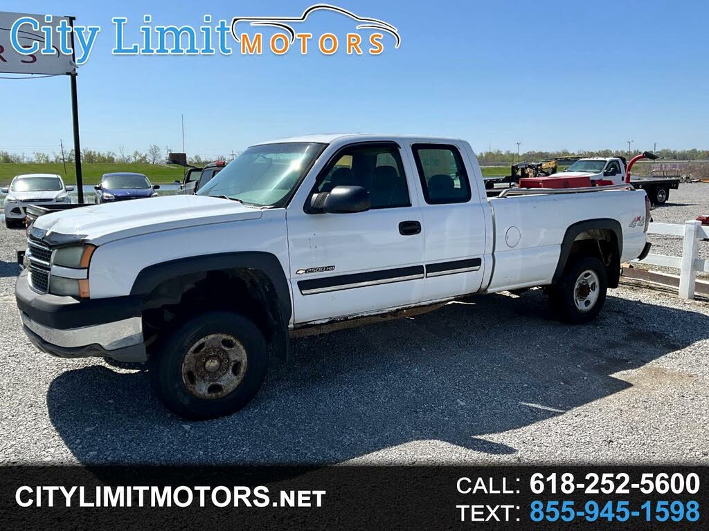 2005 Chevrolet Silverado 2500HD Extended Cab LB 4WD