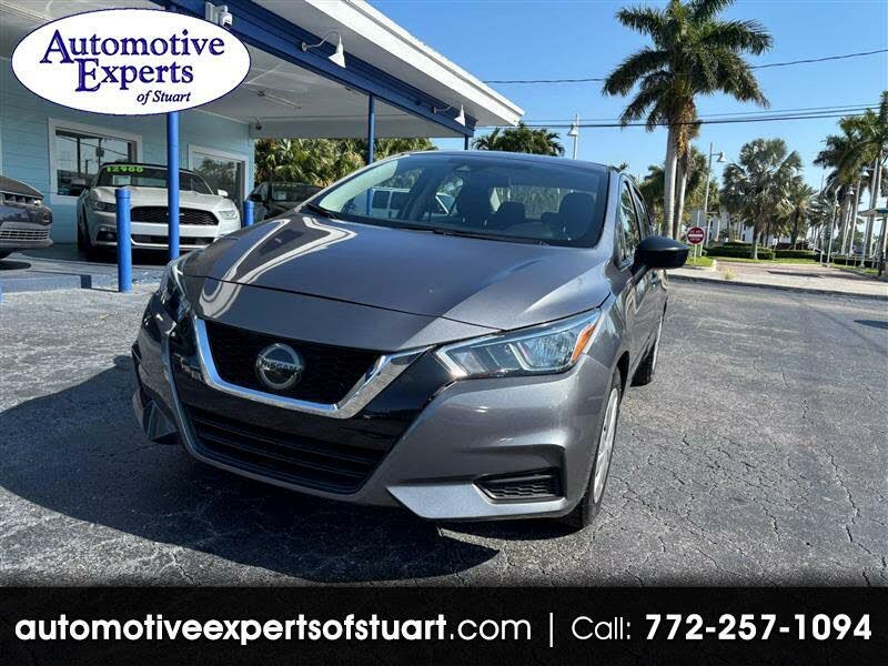 2020 Nissan Versa S FWD