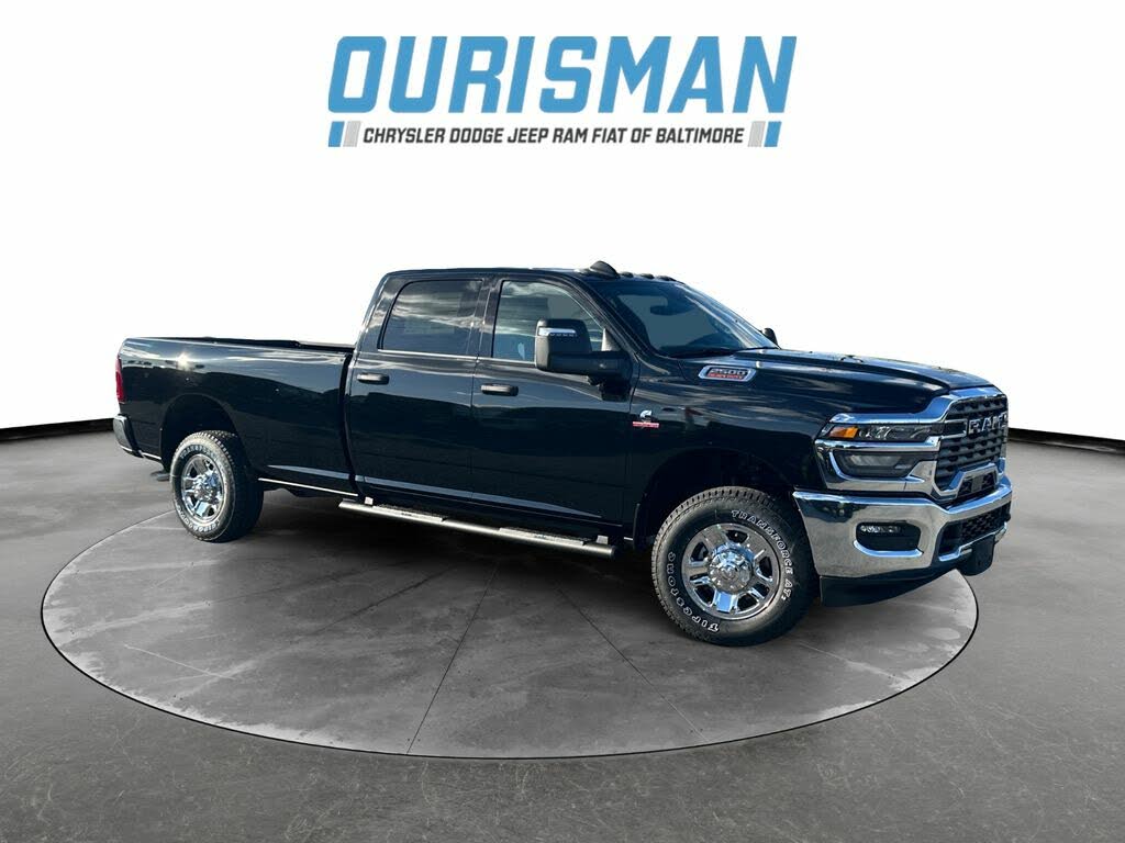 2025 RAM 2500 Tradesman Crew Cab LB 4WD