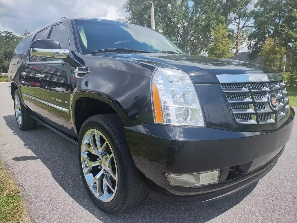 2011 Cadillac Escalade ESV Premium RWD