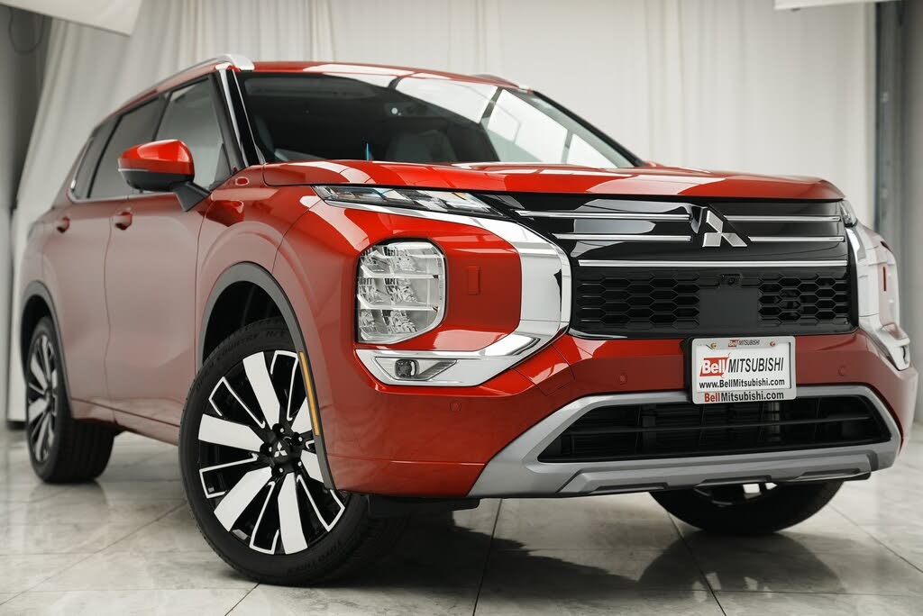 2025 Mitsubishi Outlander SEL FWD