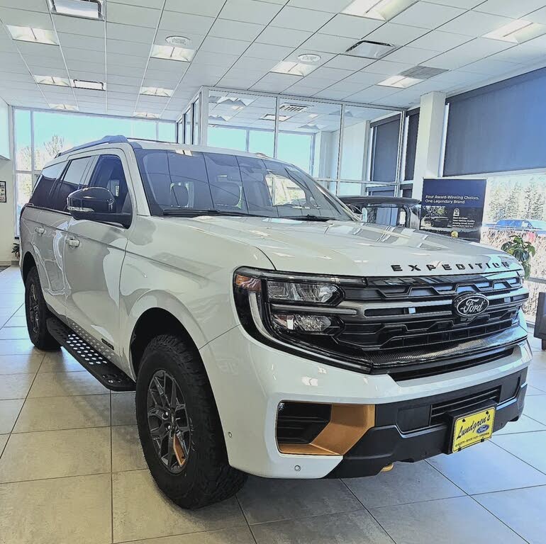 2025 Ford Expedition Tremor 4WD