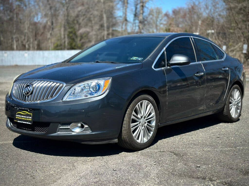 2013 Buick Verano FWD