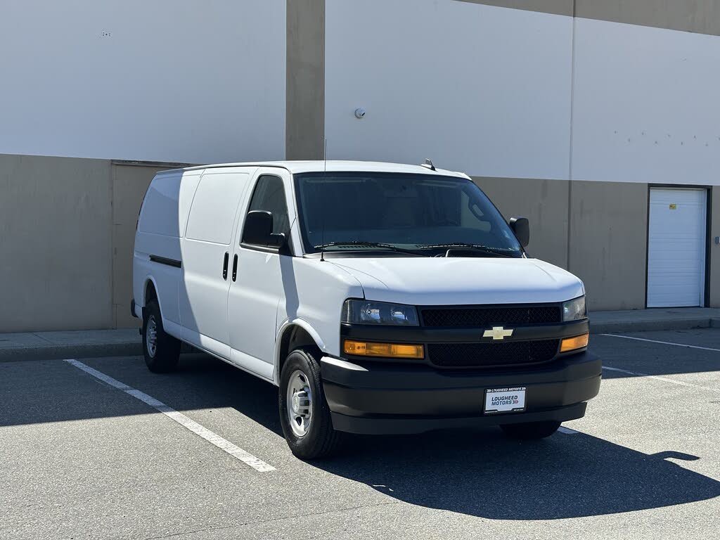 2023 Chevrolet Express Cargo 2500 Extended RWD