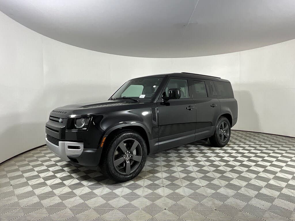 2025 Land Rover Defender 130 P400 S AWD