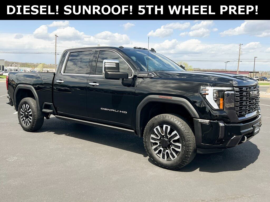 2024 GMC Sierra 3500HD Denali Ultimate Crew Cab 4WD