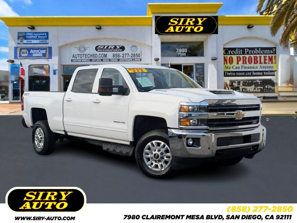 2018 Chevrolet Silverado 2500HD LT Crew Cab 4WD
