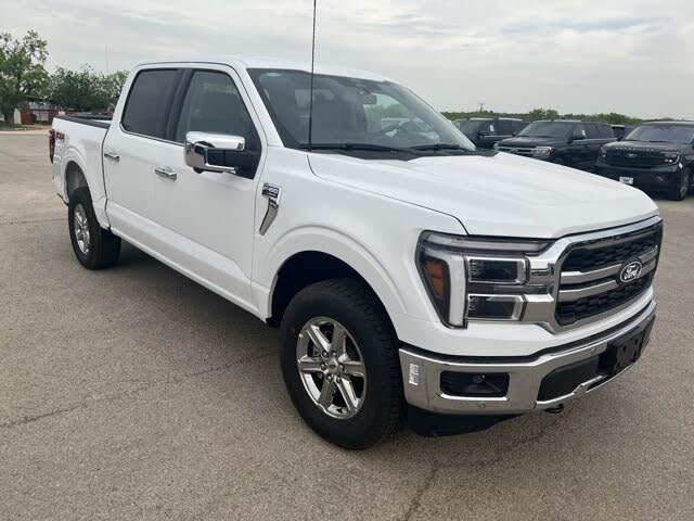2025 Ford F-150 Lariat SuperCrew 4WD