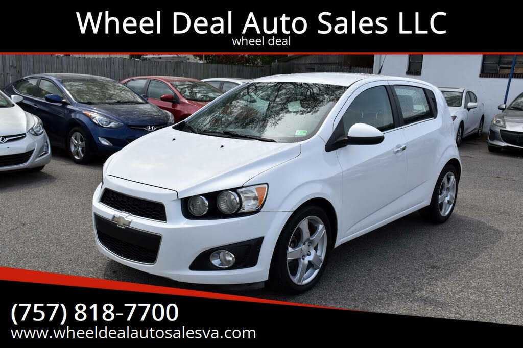 2014 Chevrolet Sonic LTZ Hatchback FWD