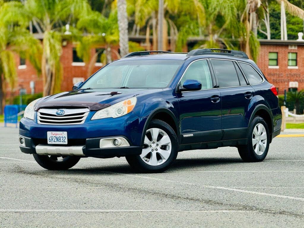 2011 Subaru Outback 2.5i Limited