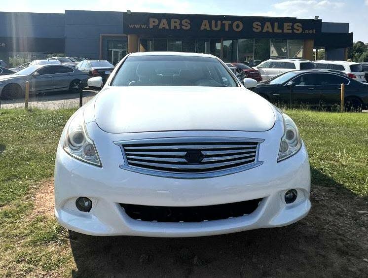 2013 INFINITI G37 Journey Sedan RWD