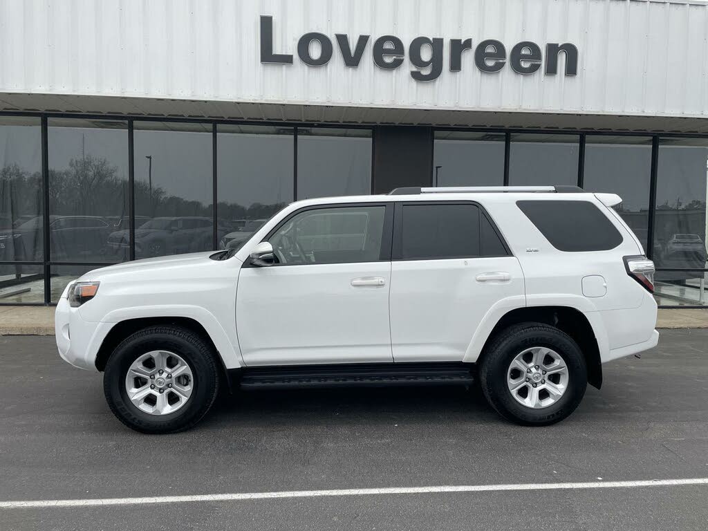 2022 Toyota 4Runner SR5 Premium 4WD