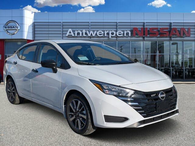2025 Nissan Versa S FWD