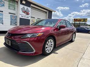 Toyota Camry LE AWD