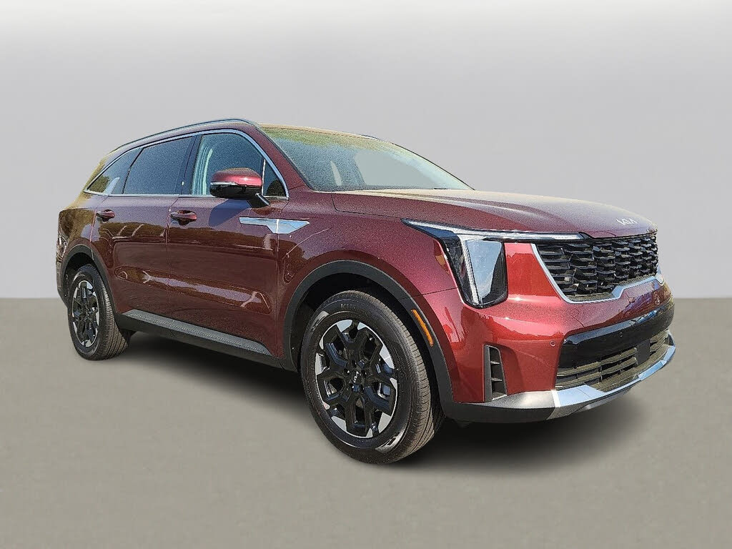 2025 Kia Sorento S FWD