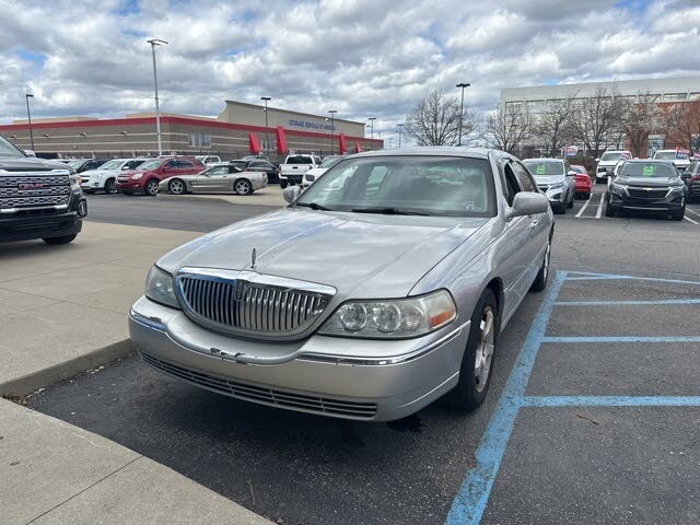 2006 Lincoln Town Car Designer Series