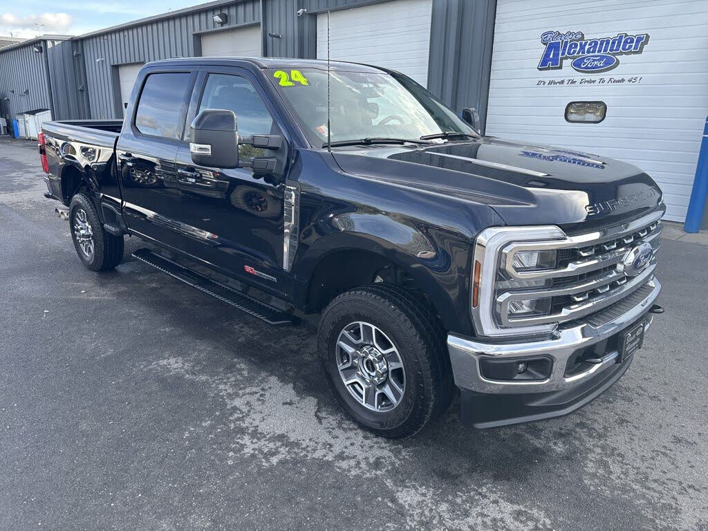2024 Ford F-350 Super Duty Lariat Crew Cab 4WD