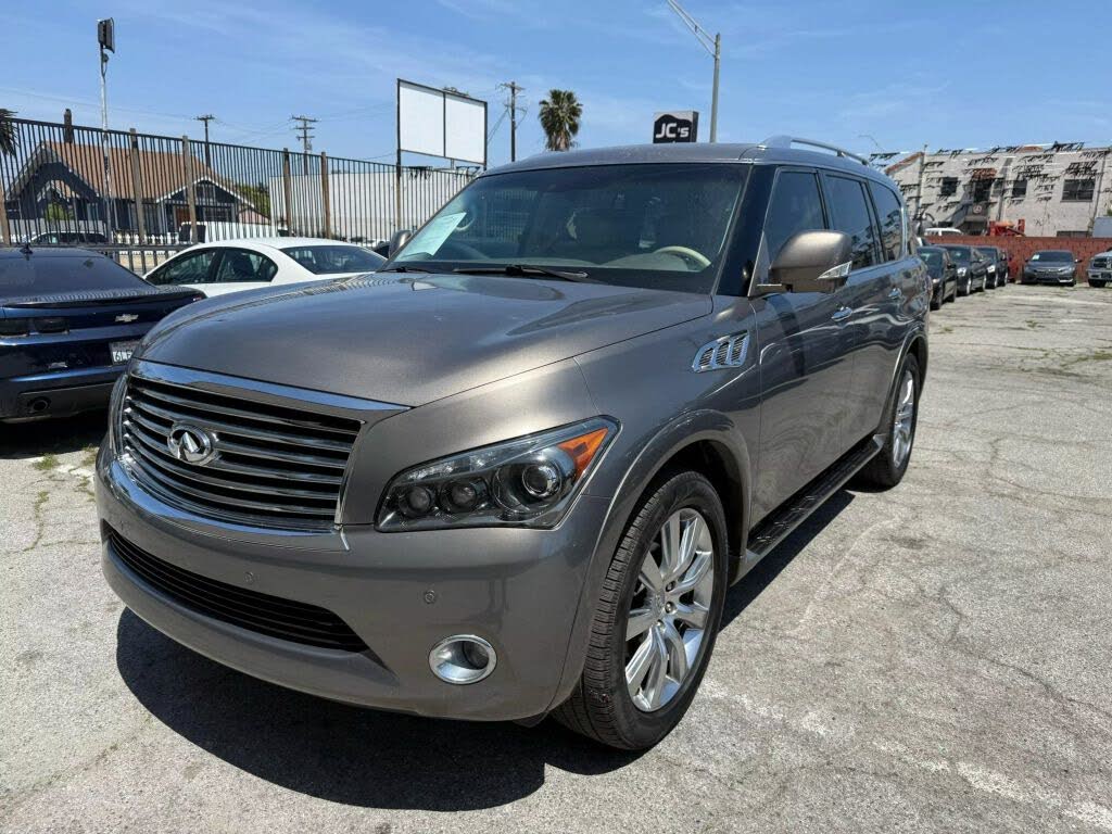 2013 INFINITI QX56 RWD