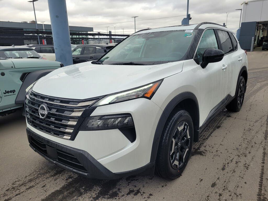 2025 Nissan Rogue Midnight Edition AWD