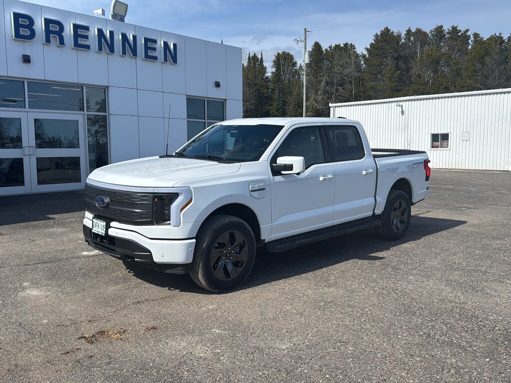 2023 Ford F-150 Lightning Lariat SuperCrew AWD