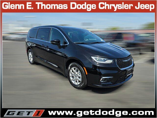 2025 Chrysler Pacifica Select FWD