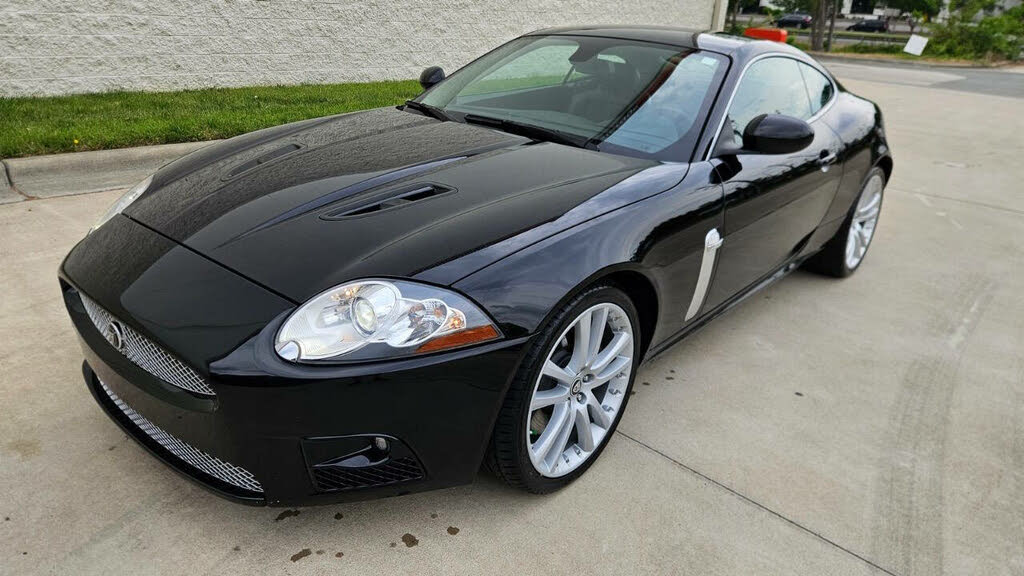 2007 Jaguar XK-Series XKR Coupe RWD