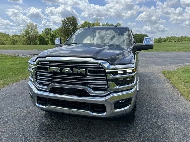 2025 RAM 2500 Laramie Crew Cab 4WD